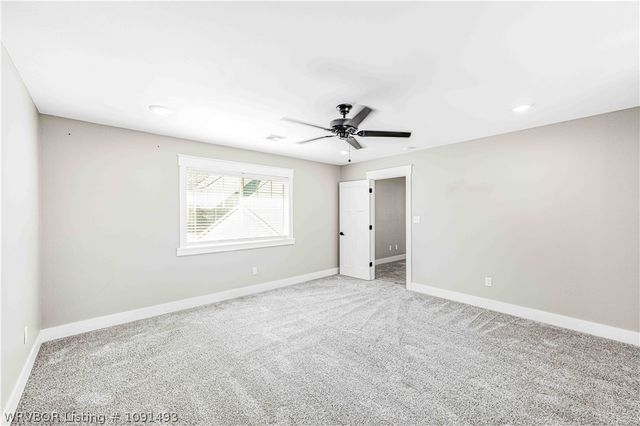 1910 Ebbing Loop, Barling, AR 72923