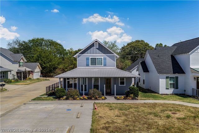 1910 Ebbing Loop, Barling, AR 72923