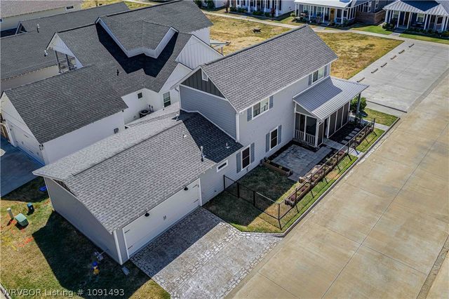 1910 Ebbing Loop, Barling, AR 72923