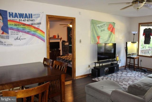 319 VILLANOVA RD, Glassboro, NJ 08028