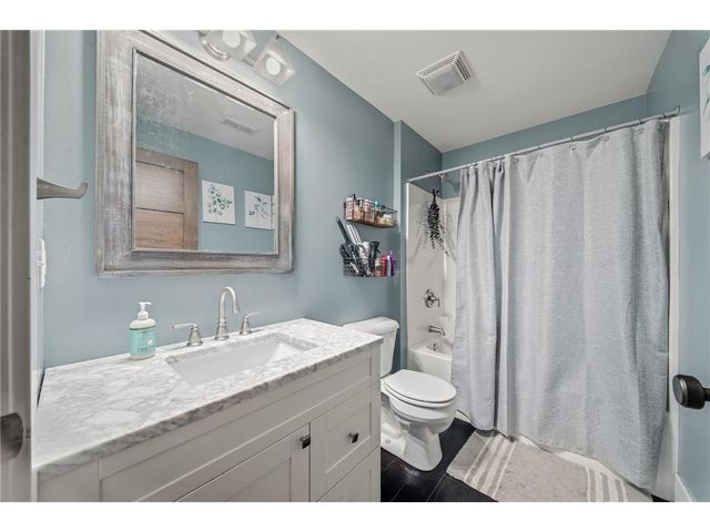 1201 Andover Avenue, Eau Claire, WI 54703