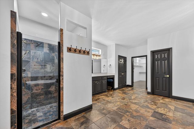 2832 Sendero, Grand Prairie, TX 75054