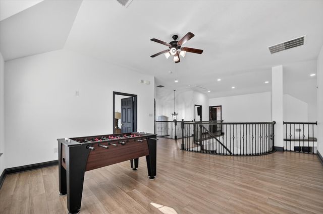 2832 Sendero, Grand Prairie, TX 75054