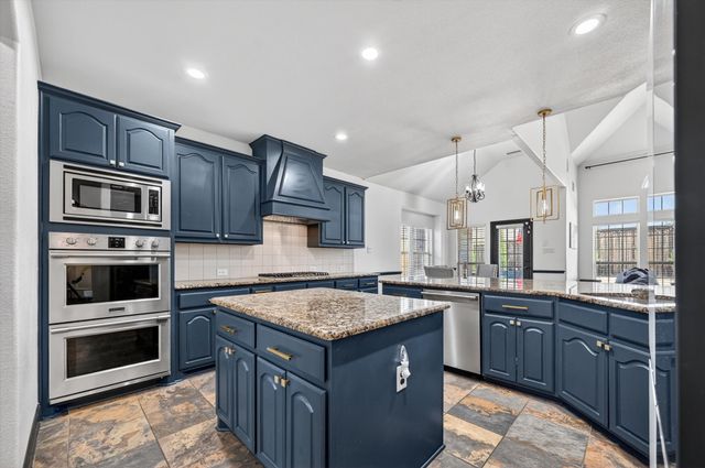 2832 Sendero, Grand Prairie, TX 75054