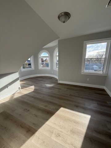 72 Belmont 3 Front, Fall River, MA 02720