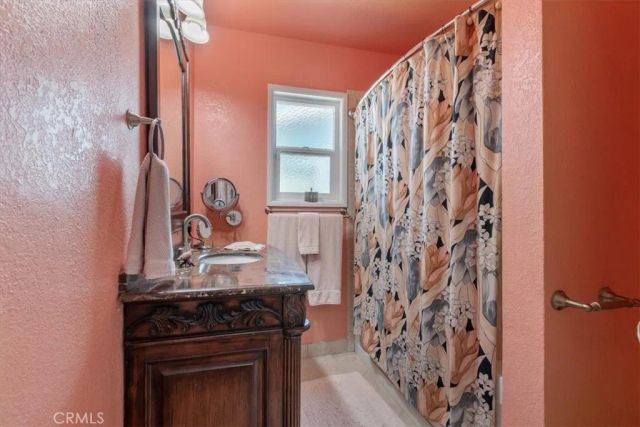 4817 Quartz Hill Rd, Quartz Hill, CA 93536