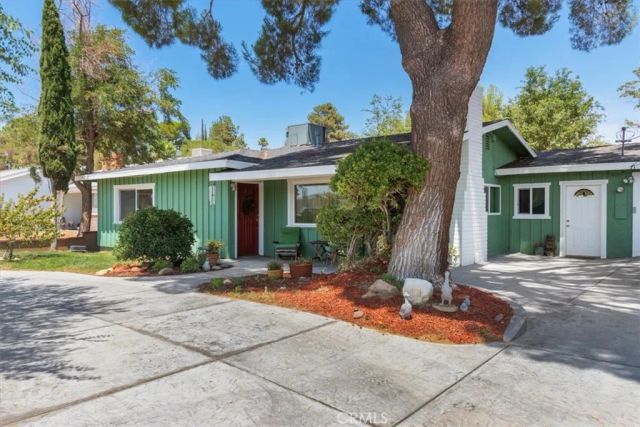 4817 Quartz Hill Rd, Quartz Hill, CA 93536