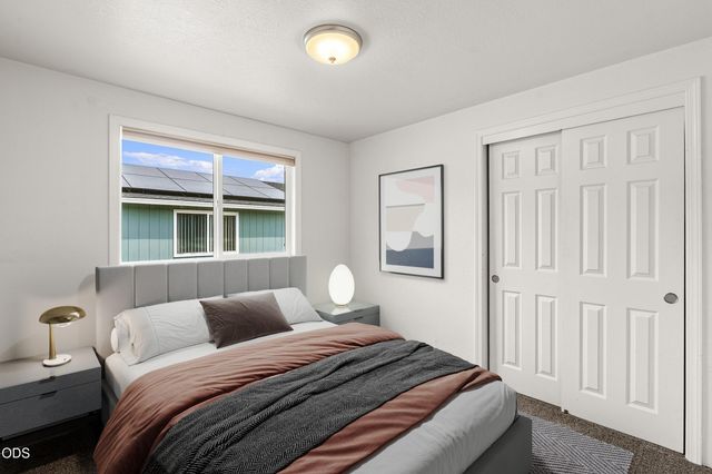 1827 Lillian Street, Medford, OR 97501