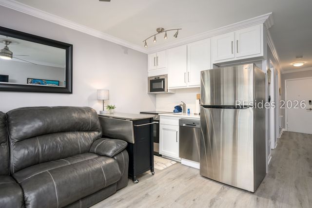 23 S Forest Beach Dr Apt 130, Hilton Head Island, SC 29928