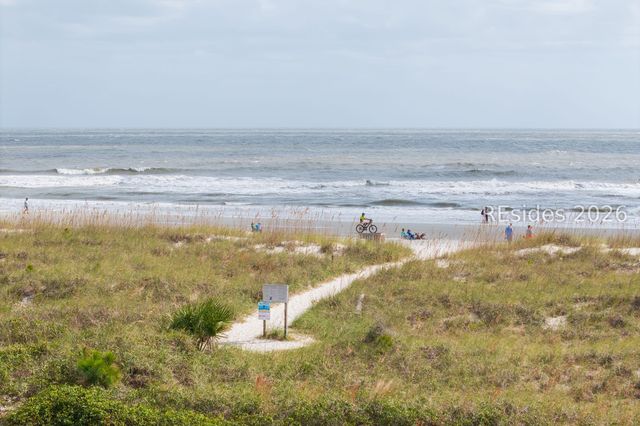 23 S Forest Beach Dr Apt 130, Hilton Head Island, SC 29928