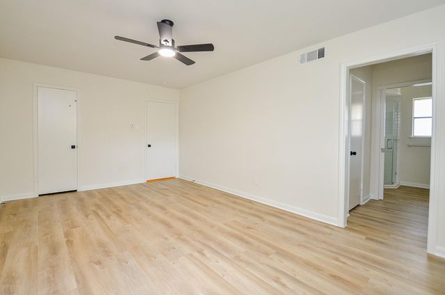 10623 Longmont Drive, Houston, TX 77042