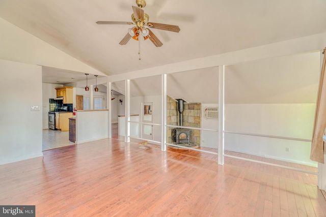 619 HOLLY LN, Mount Holly, NJ 08060