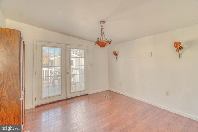 619 HOLLY LN, Mount Holly, NJ 08060