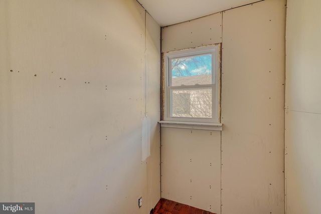 619 HOLLY LN, Mount Holly, NJ 08060