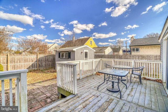 619 HOLLY LN, Mount Holly, NJ 08060