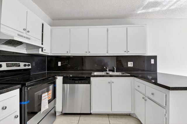 136 Woodland Road, Palm Springs, FL 33461