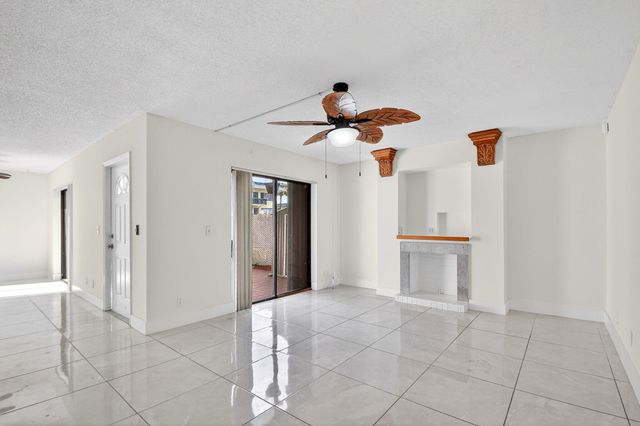 136 Woodland Road, Palm Springs, FL 33461