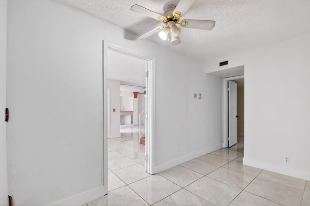 136 Woodland Road, Palm Springs, FL 33461