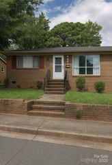 4801 The Plaza, Charlotte, NC 28215