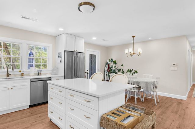 7 Tartan Court, Charleston, SC 29414