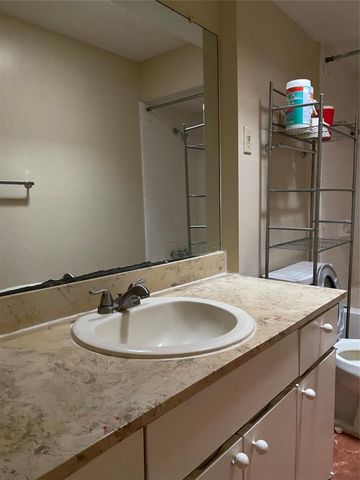 2601 Marilee Lane 1, Houston, TX 77057