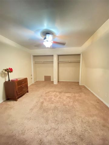 2601 Marilee Lane 1, Houston, TX 77057