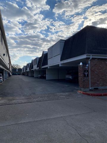 2601 Marilee Lane 1, Houston, TX 77057