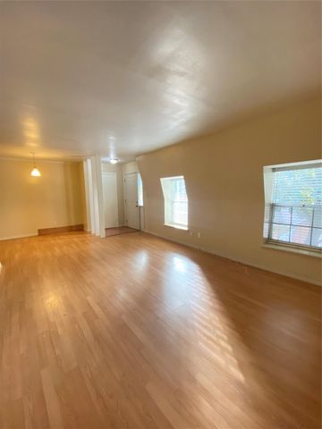 2601 Marilee Lane 1, Houston, TX 77057