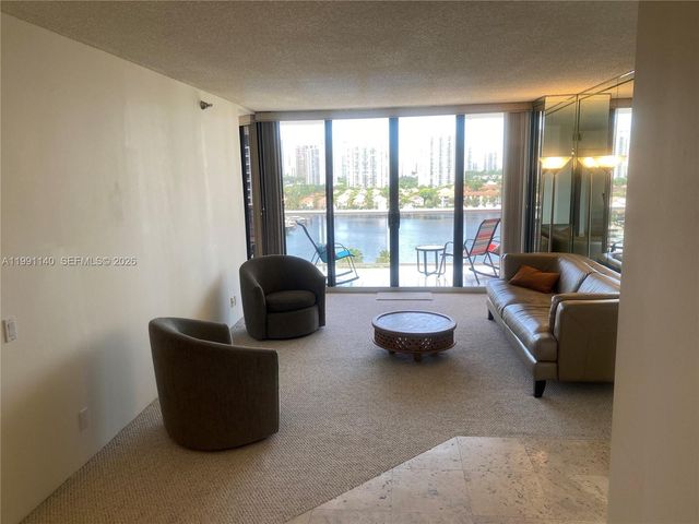 3640 Yacht Club Dr 1009, Aventura, FL 33180