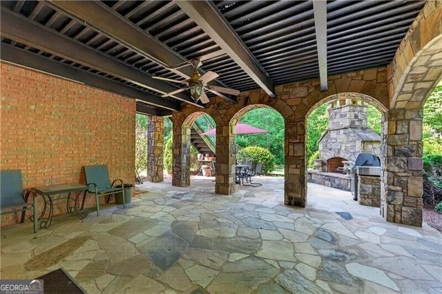 980 Treyburn Run, Alpharetta, GA 30004