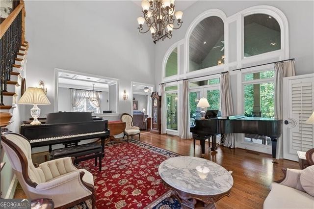 980 Treyburn Run, Alpharetta, GA 30004