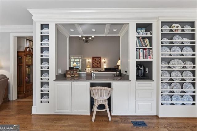 980 Treyburn Run, Alpharetta, GA 30004