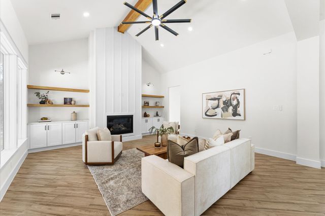 118 Ranger Road, Huntsville, TX 77340