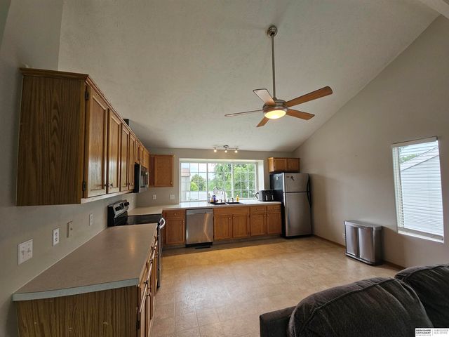 11117 Martin Avenue, Omaha, NE 68164