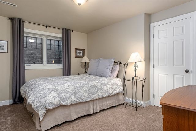2132 Park Ridge Lane S, Billings, MT 59106