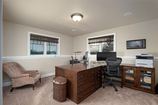 2132 Park Ridge Lane S, Billings, MT 59106