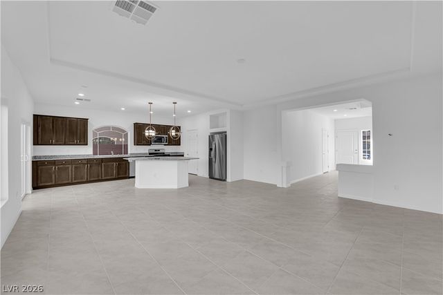 6142 Kelson Creek Court, Las Vegas, NV 89118