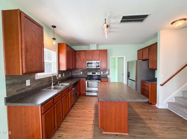 1305 Silver Drive, Mebane, NC 27302