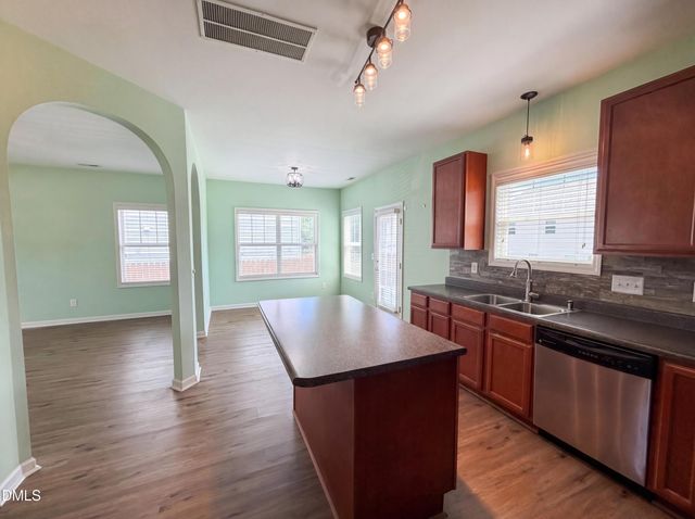 1305 Silver Drive, Mebane, NC 27302