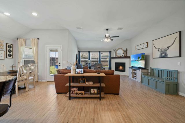 2711 Ash Avenue, Melissa, TX 75454