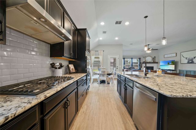 2711 Ash Avenue, Melissa, TX 75454