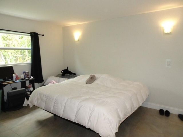 213 SE 3rd Avenue 2a, Boynton Beach, FL 33435