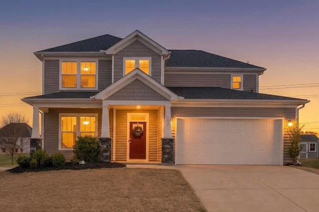 565 Fenwick Drive, Woodruff, SC 29388