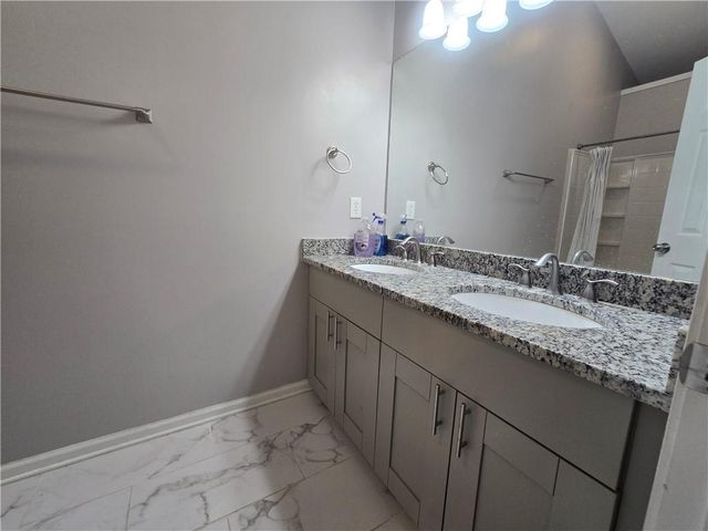 3222 Hidden Cove Circle, Peachtree Corners, GA 30092