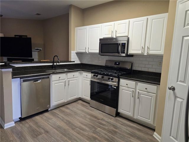 3222 Hidden Cove Circle, Peachtree Corners, GA 30092
