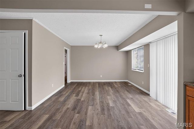 6349 Honey Bee Court, Florissant, MO 63033