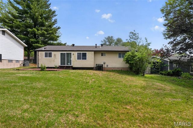 6349 Honey Bee Court, Florissant, MO 63033