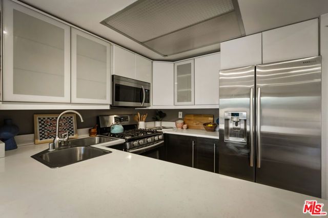 335 N Adams Street 222, Glendale, CA 91206
