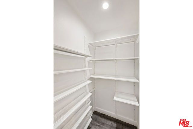 335 N Adams Street 222, Glendale, CA 91206