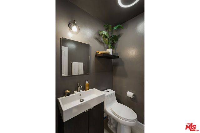 335 N Adams Street 222, Glendale, CA 91206